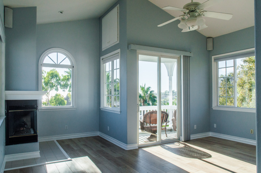 Santa Cruz Windows by Material